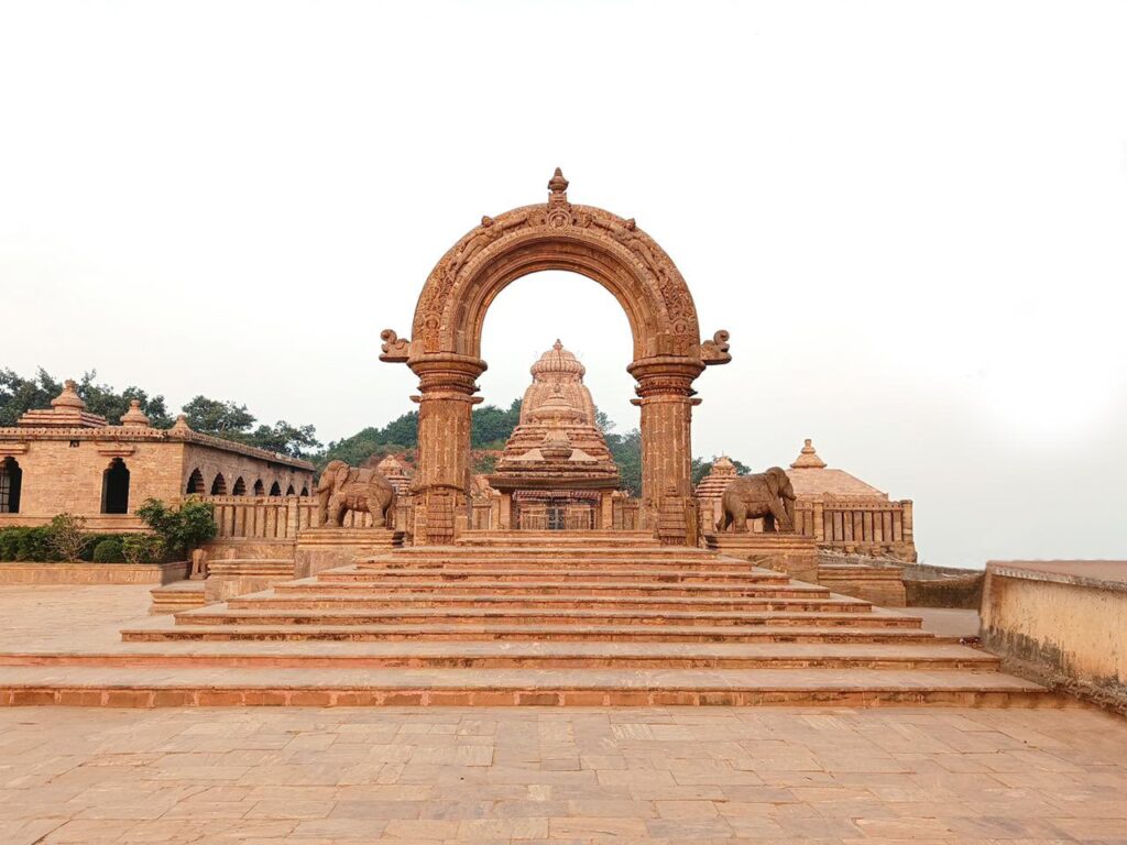 taratarini-temple-in-ganjam