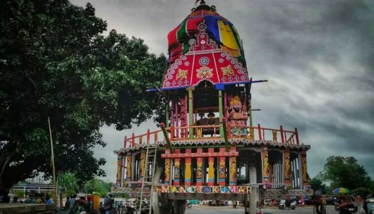 Rukuna ratha yatra of Lord Lingara